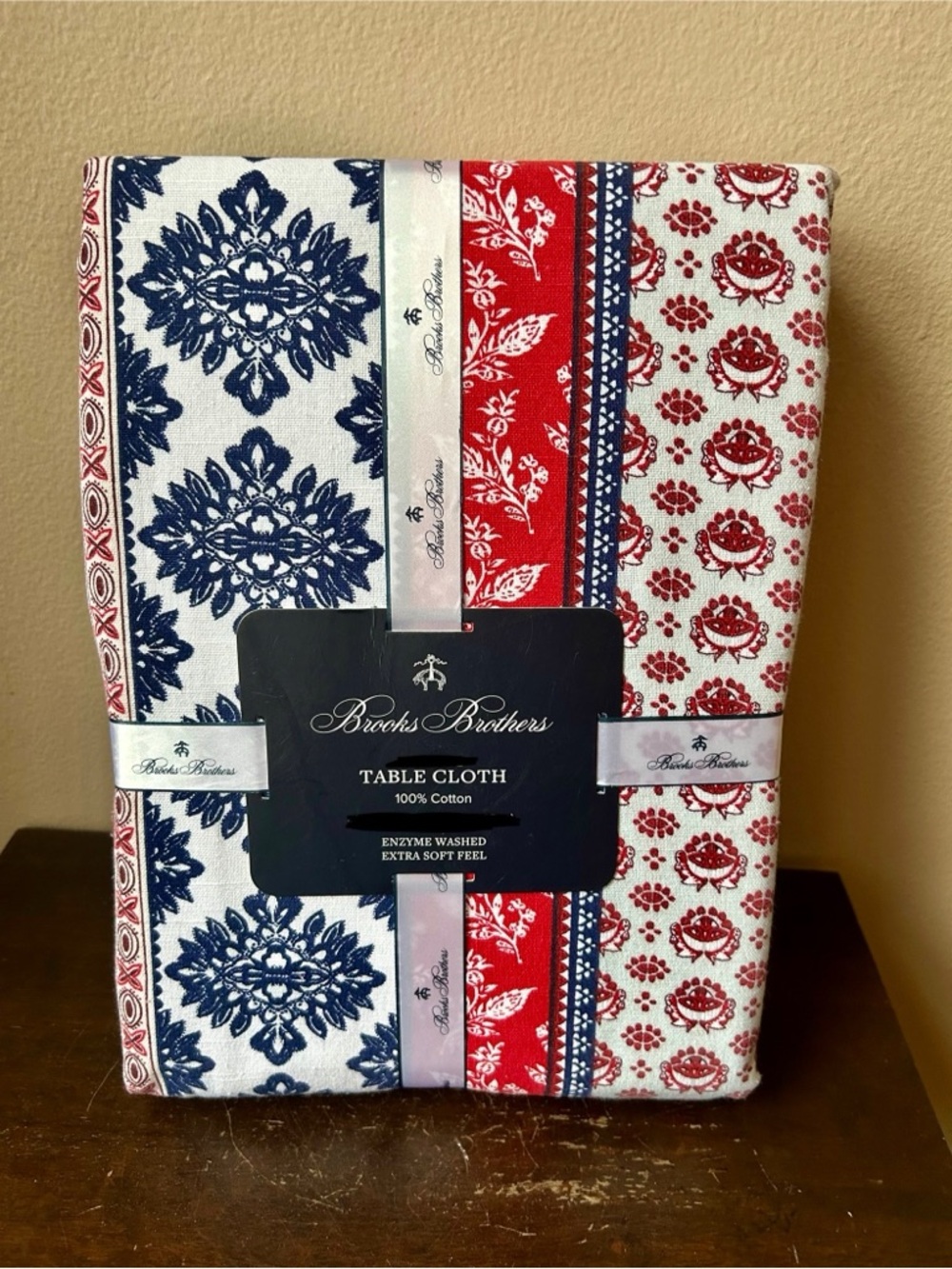 Brooks Brothers New Tablecloth 60”x144” Red White Blue July 4th Floral Americana